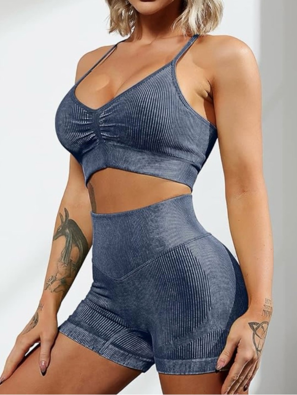 Ribbed Navy Blue Seamless Sports Bra & High-Waist Shorts Set - Picture 5 of 6